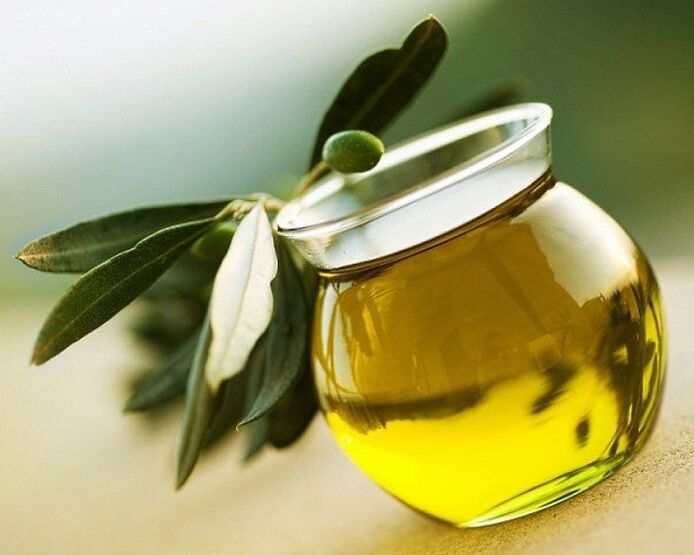 huile d'olive pour l'augmentation mammaire